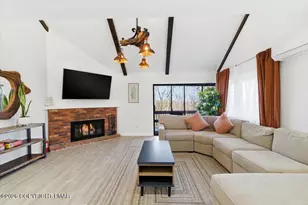 26 Middle Village Way, Tannersville, PA 18372 - Photo 14