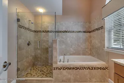  12 Beachwood Court, Lake Harmony, PA 18624 - Photo 16