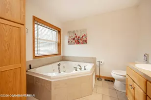 1212 Acacia Dr, Hawley, PA 18428 - Photo 36