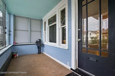  229 W High Street, Nesquehoning, PA 18240 - Photo 4
