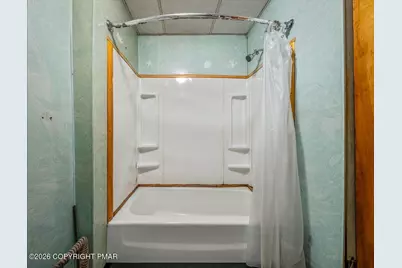  86 Yeager Avenue, Forty Fort, PA 18704 - Photo 20