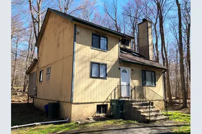  8900 Racoon Trail, Tobyhanna, PA 18466 - Photo 16