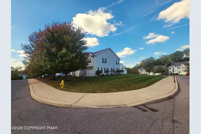  701 Trout Creek Lane, Allentown, PA 18103 - Photo 2