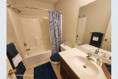  701 Trout Creek Lane, Allentown, PA 18103 - Photo 26