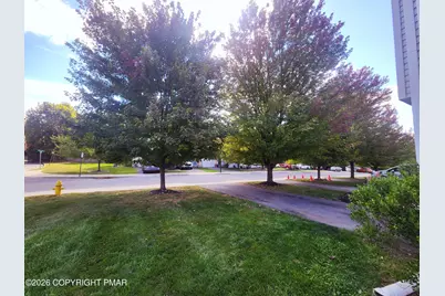  701 Trout Creek Lane, Allentown, PA 18103 - Photo 36