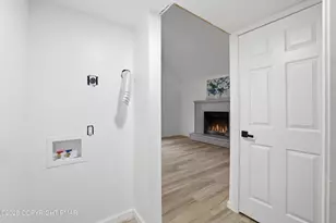 838 Country Pl Dr, Tobyhanna, PA 18466 - Photo 16