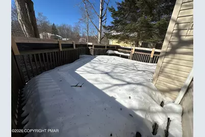  838 Country Place Drive, Tobyhanna, PA 18466 - Photo 6