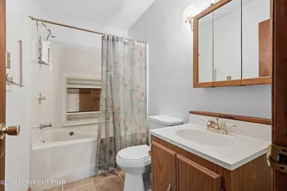  75 Hilltop Circle, East Stroudsburg, PA 18302 - Photo 20