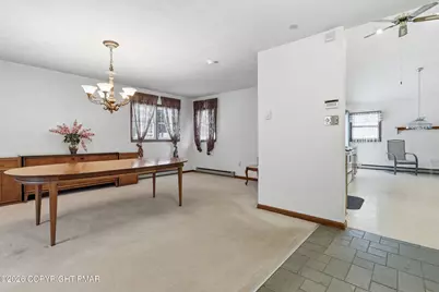  75 Hilltop Circle, East Stroudsburg, PA 18302 - Photo 10