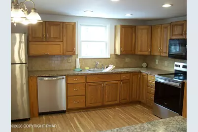  522 Apache Road, East Stroudsburg, PA 18302 - Photo 6