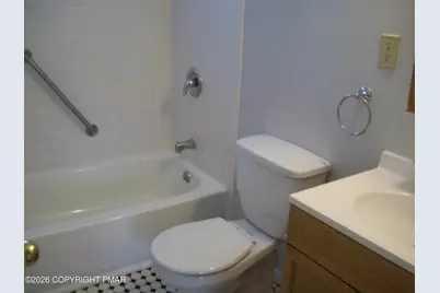  522 Apache Road, East Stroudsburg, PA 18302 - Photo 12