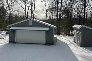 128 Gabrielle Ln, Dingmans Ferry, PA 18328 - Photo 6