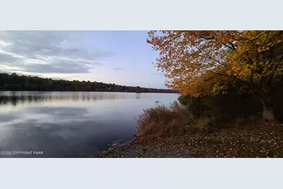  128 Gabrielle Lane, Dingmans Ferry, PA 18328 - Photo 10