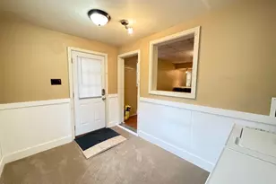 226 W Ridge St, Coaldale, PA 18218 - Photo 16