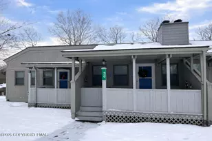 113 Condor Dr, Tamiment, PA 18371 - Photo 2