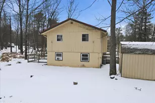 401 Clearview Dr, Long Pond, PA 18334 - Photo 54