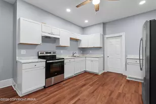 328 W Abbott St, Lansford, PA 18232 - Photo 14