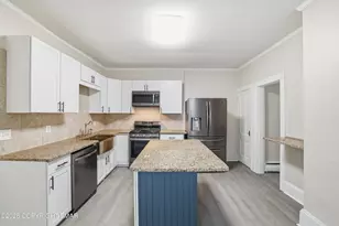 809 Monroe St, Stroudsburg, PA 18360 - Photo 18