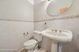 441 Hidden Lake Dr, East Stroudsburg, PA 18302 - Photo 12