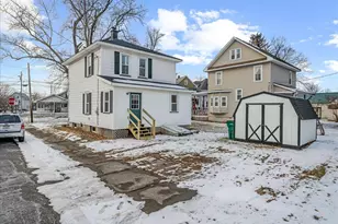 188 Spring St, East Stroudsburg, PA 18301 - Photo 2