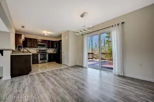 1013 Bear Swamp Rd, East Stroudsburg, PA 18302 - Photo 12