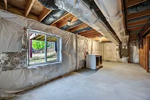 1013 Bear Swamp Rd, East Stroudsburg, PA 18302 - Photo 44