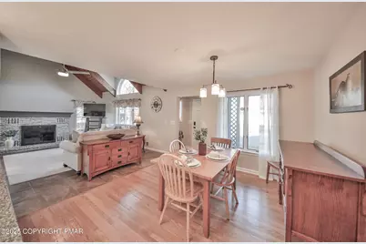  319 W Windsor Road, Saylorsburg, PA 18353 - Photo 8
