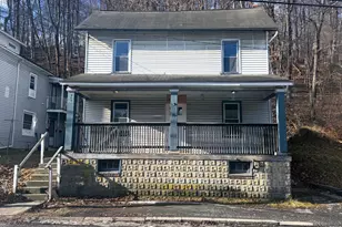 516 S 1st St, Bangor, PA 18013 - Photo 24