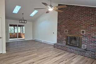 186 Sportsmen Dr, Cresco, PA 18326 - Photo 2