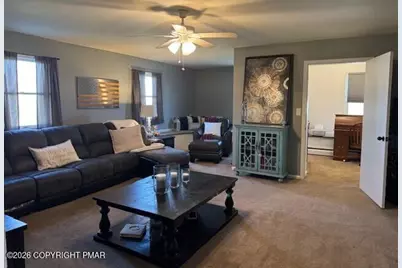  409 Warner Drive, Saylorsburg, PA 18353 - Photo 10