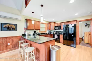 136 Pineknoll Dr, Lake Harmony, PA 18624 - Photo 20