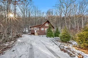 5791 Decker Rd, Bushkill, PA 18324 - Photo 1