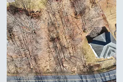  517 Edgemont Road, Stroudsburg, PA 18360 - Photo 6