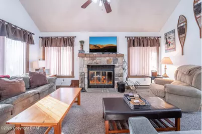  69 Telemark, Lake Harmony, PA 18624 - Photo 10