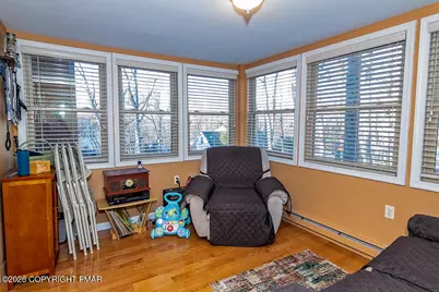  122 Dover Drive, Bushkill, PA 18324 - Photo 18