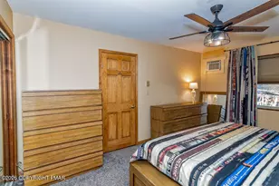 122 Dover Dr, Bushkill, PA 18324 - Photo 22