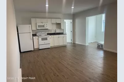  548 Main Street #6 B, Stroudsburg, PA 18360 - Photo 6