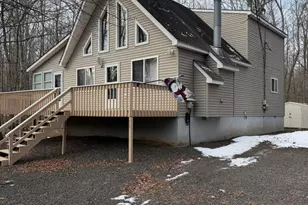 578 Maxatawny Dr, Pocono Lake, PA 18347 - Photo 2