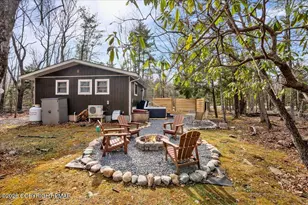 1665 Lake Ln, Pocono Lake, PA 18347 - Photo 26