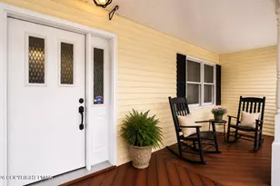 111 Brewster Wy, East Stroudsburg, PA 18301 - Photo 2