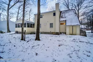 111 Brewster Wy, East Stroudsburg, PA 18301 - Photo 8