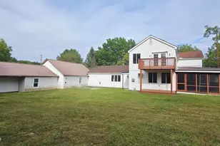 117 Rinker Rd, Stroudsburg, PA 18360 - Photo 4
