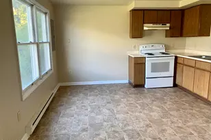 106 Madison St, East Stroudsburg, PA 18301 - Photo 6