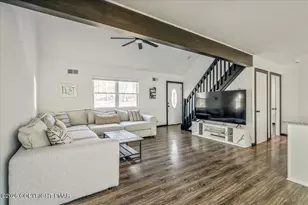 3260 Bluebird Dr, Bushkill, PA 18324 - Photo 4