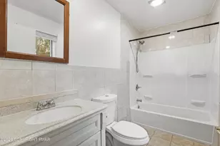 315 Rolling Hills Dr, East Stroudsburg, PA 18302 - Photo 30