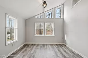 315 Rolling Hills Dr, East Stroudsburg, PA 18302 - Photo 8