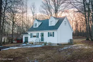 21 Lenape Dr, East Stroudsburg, PA 18302 - Photo 2