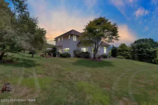 648 Marion Ln, Brodheadsville, PA 18322 - Photo 6