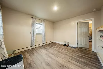  159 Summit Avenue, Pocono Summit, PA 18346 - Photo 8