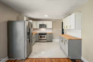 7136 Howel Terrace, Stroudsburg, PA 18360 - Photo 8